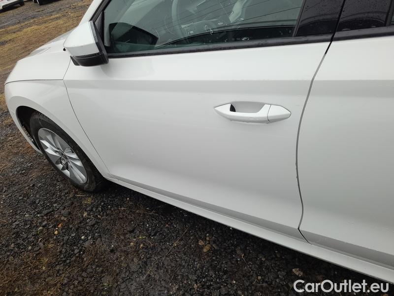  Skoda  Octavia  Combi (NX3)(2020) Oct.Combi 2.0TDI 85 Ambition #8