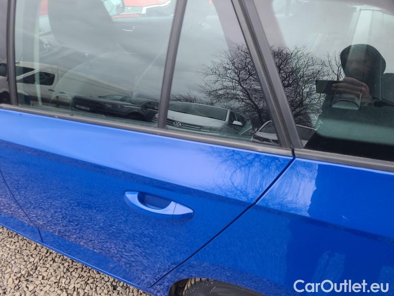  Skoda  Fabia  Combi (2015) Com.1.0TSI 70 Ambition 5d #19