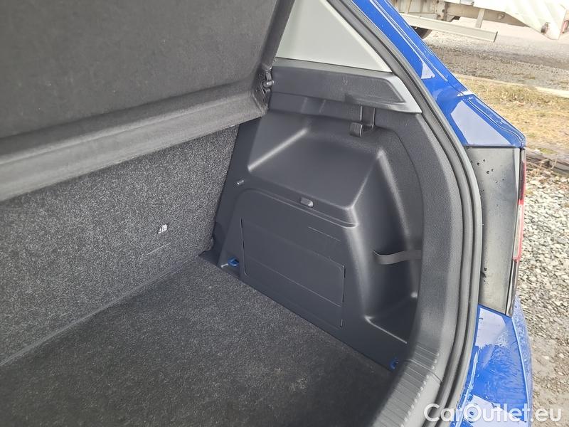  Skoda  Fabia  3 (2015)  1.0TSI 70 Active #11