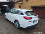 i30
