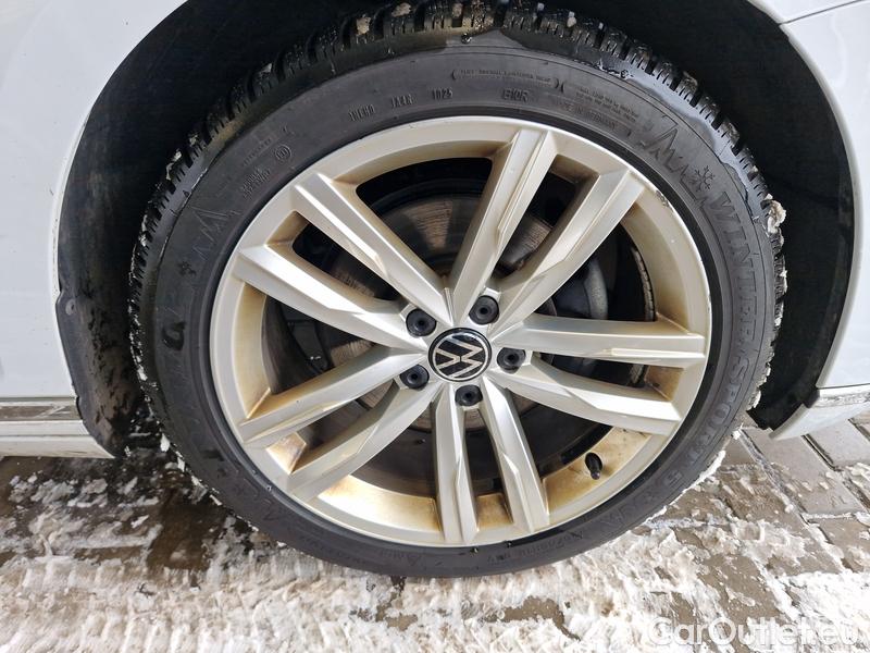  Volkswagen  Passat  Variant (CB5) (2019) Pas.Var.2.0TDI 147 Elegance AT #19