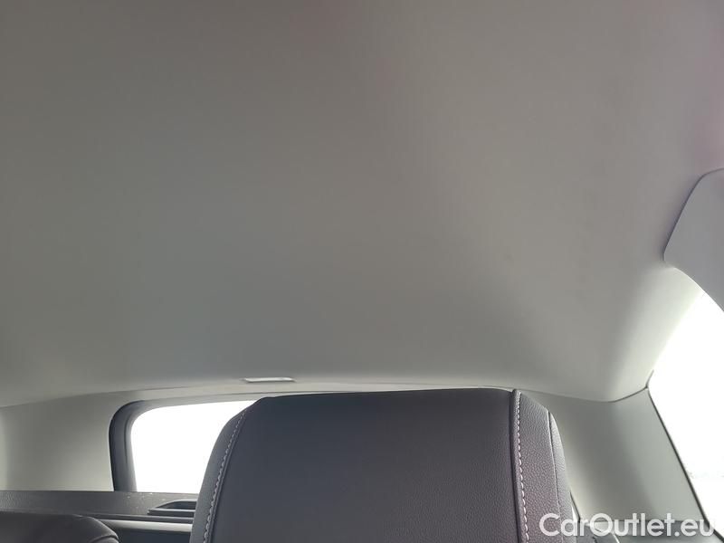  Volkswagen  Passat  Variant (CB5) (2019) Pas.Var.2.0TDI 110 Elegance AT #14