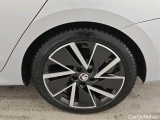  Skoda  Octavia ŠKODA  COMBI 1.5 TSI e-TEC MHEV DSG Sport Business 5d #24