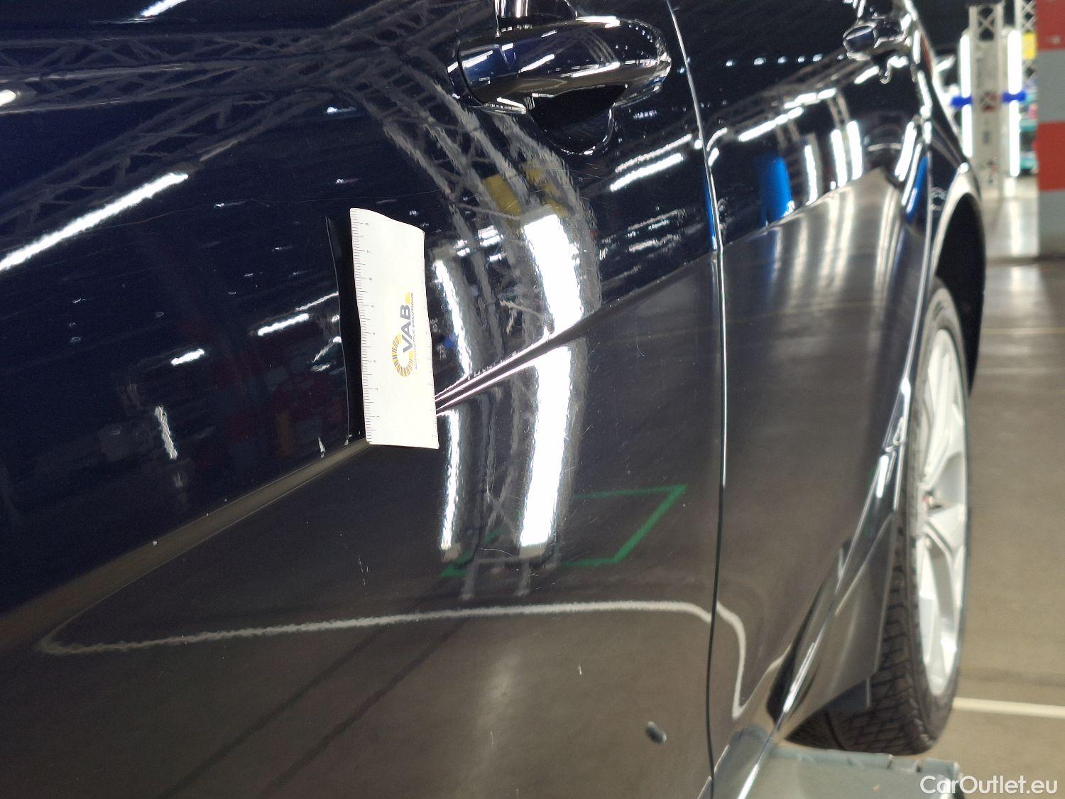  Jaguar  XE Jaguar,  FL'19, Jaguar  D180 Aut. S 4d #35