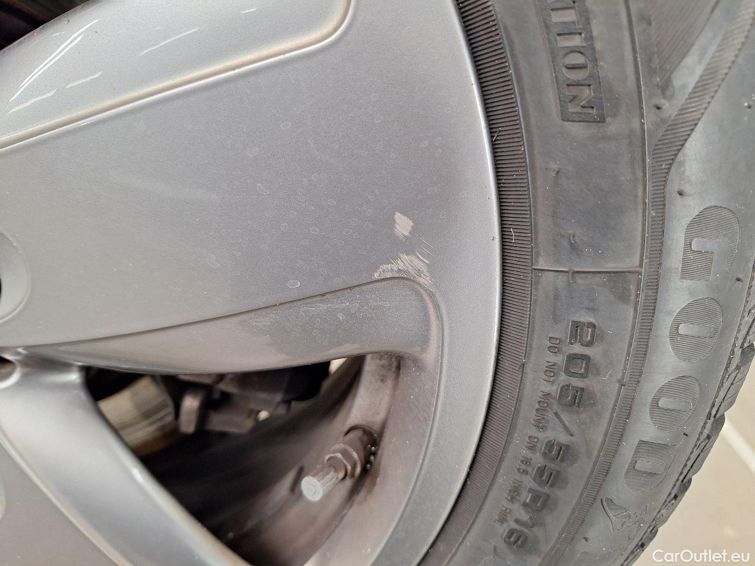  Bmw  Serie 1 BMW, 1-serie '19, BMW 1 Reeks Hatch 116d (85 kW) 5d #11