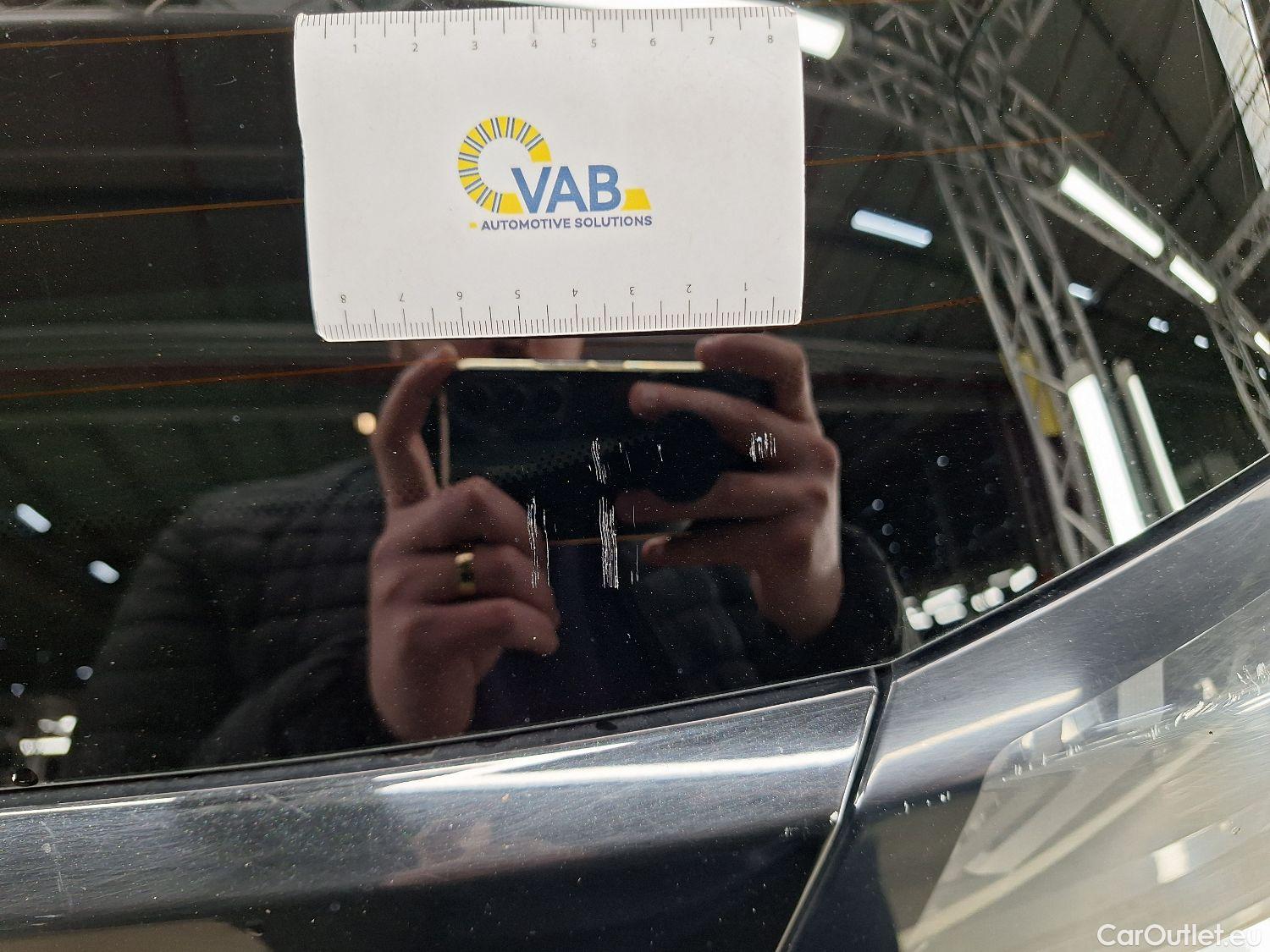  Peugeot  5008 Peugeot,  FL'20, Peugeot  1.5 BlueHDi 96kW S&S EAT8 GT Pack 5d #29