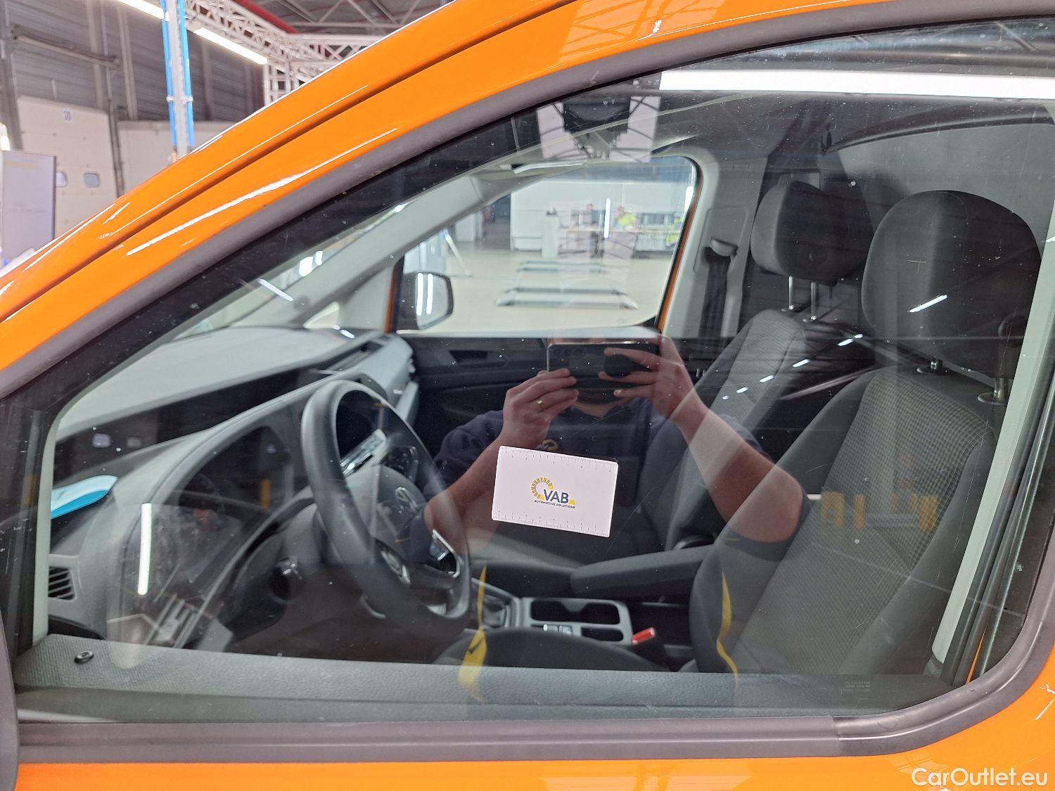  Volkswagen  Caddy VW, _ '20, Volkswagen  2.0 TDI Manueel 55 kW Cargo 4d #34