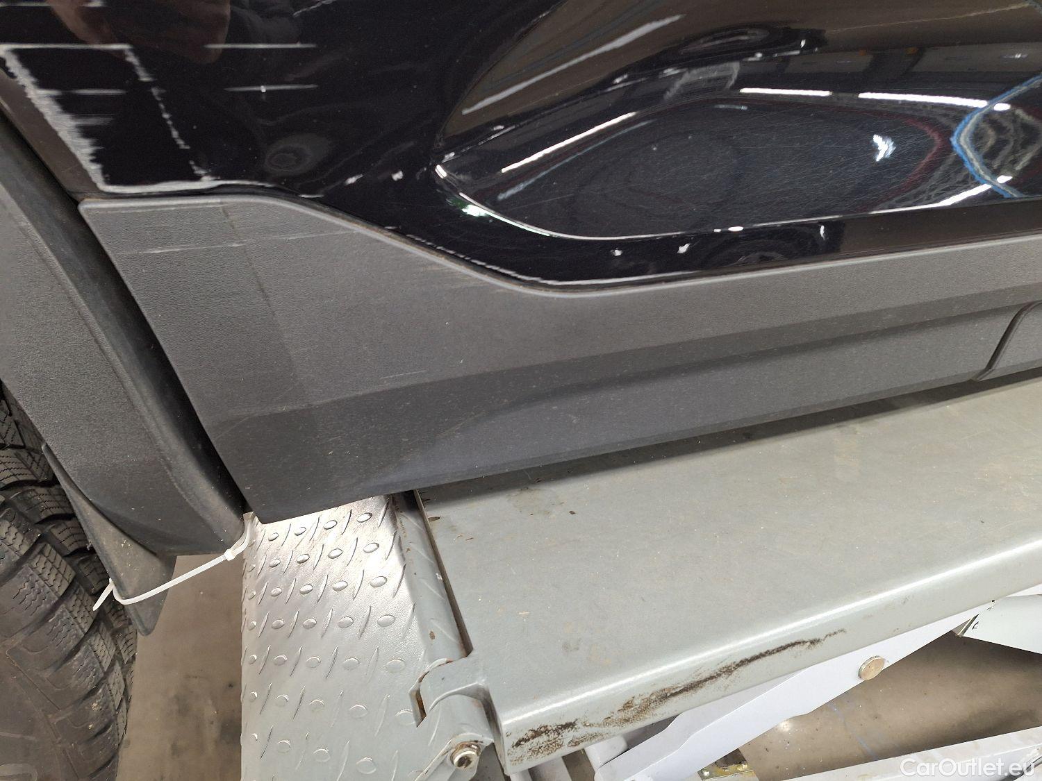  Volvo  XC 40 Volvo, XC40 '17, Volvo XC40 T3 Geartronic Momentum Pro 5d #21