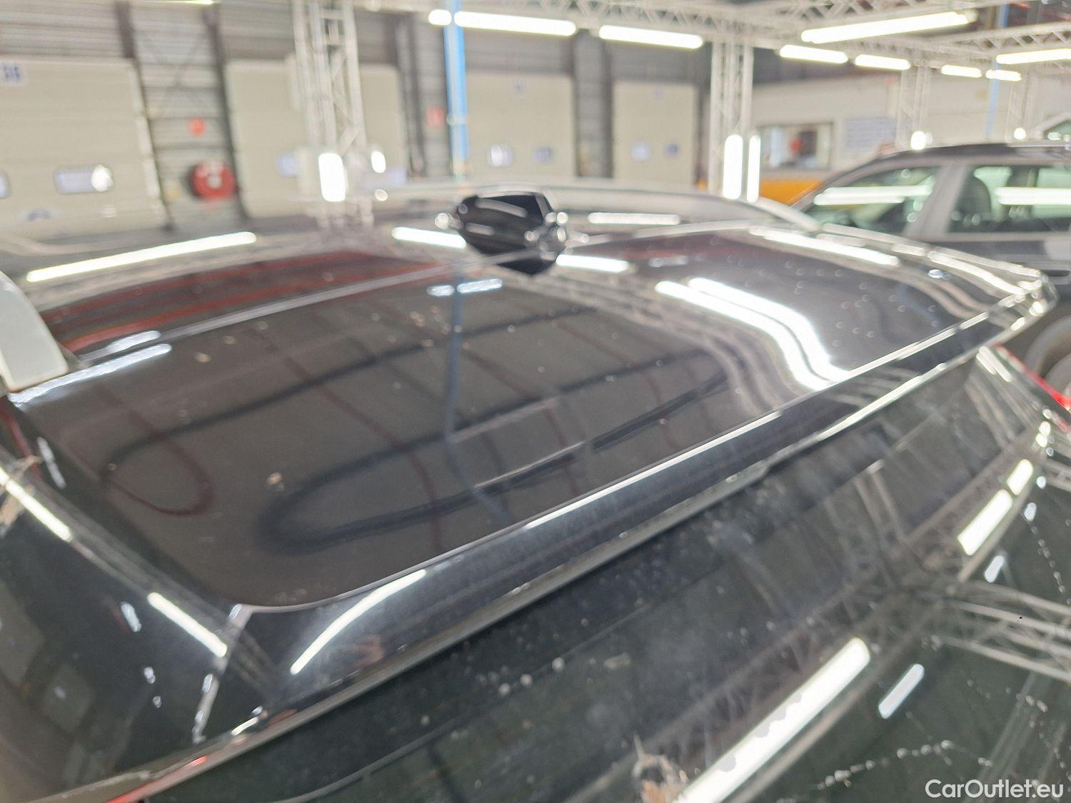  Volvo  XC 40 Volvo, XC40 '17, Volvo XC40 T3 Geartronic Momentum Pro 5d #37