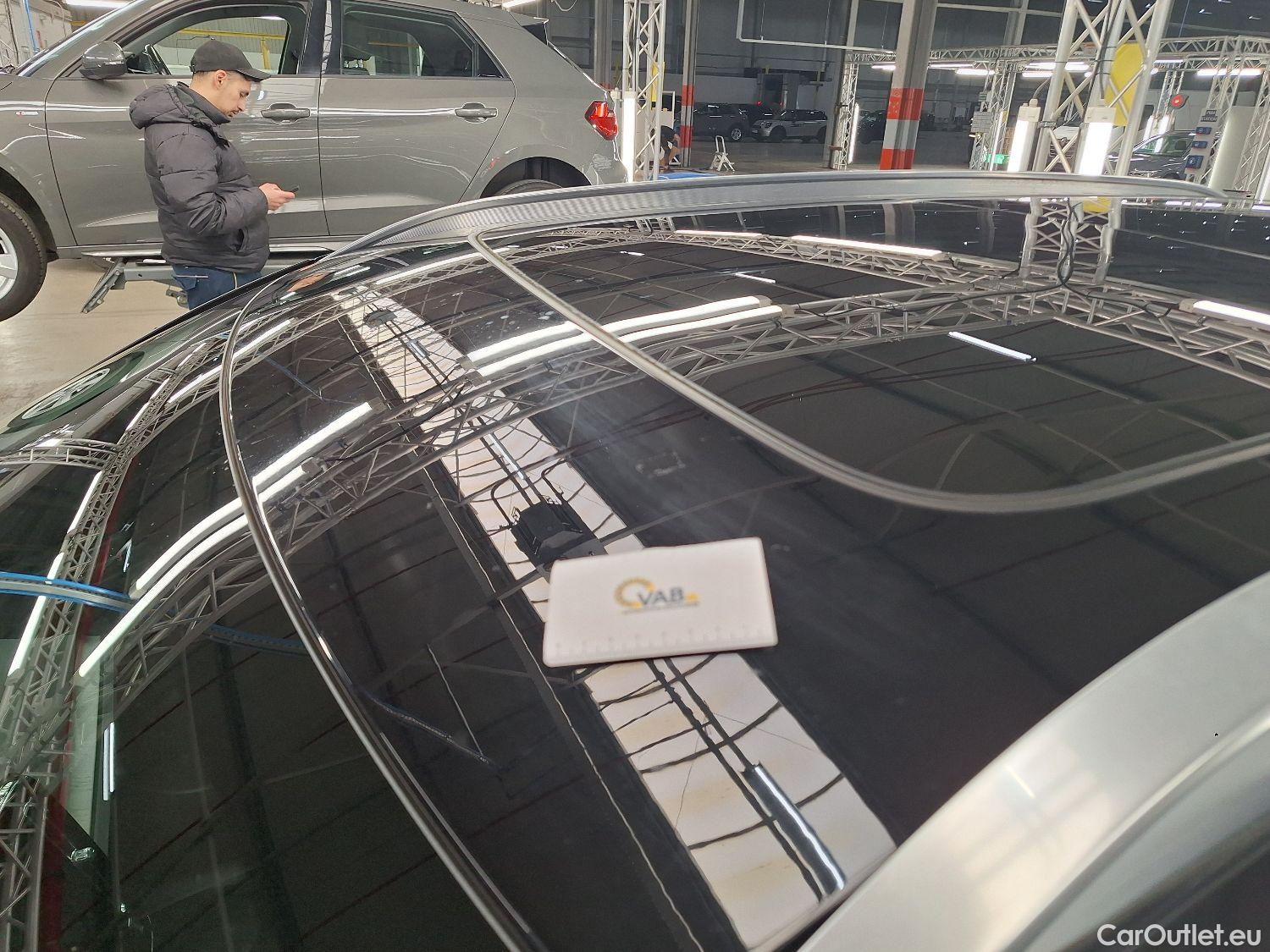  Volvo  XC 40 Volvo, XC40 '17, Volvo XC40 T5 Recharge Geartronic Inscription 5d #44