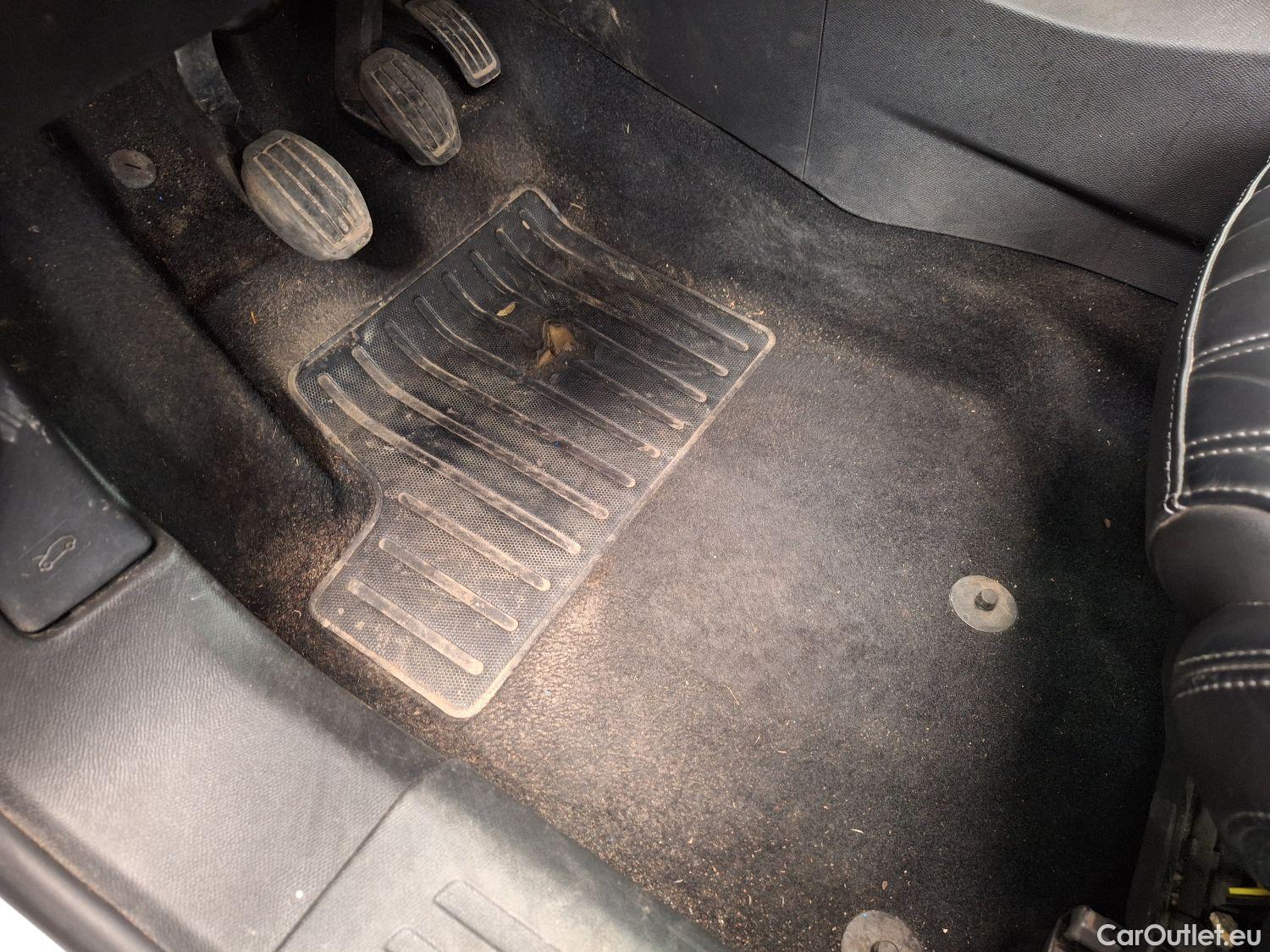  Peugeot  2008 Peugeot,  '19, Peugeot  1.5 BlueHDi 75kW S&S Allure 5d #62