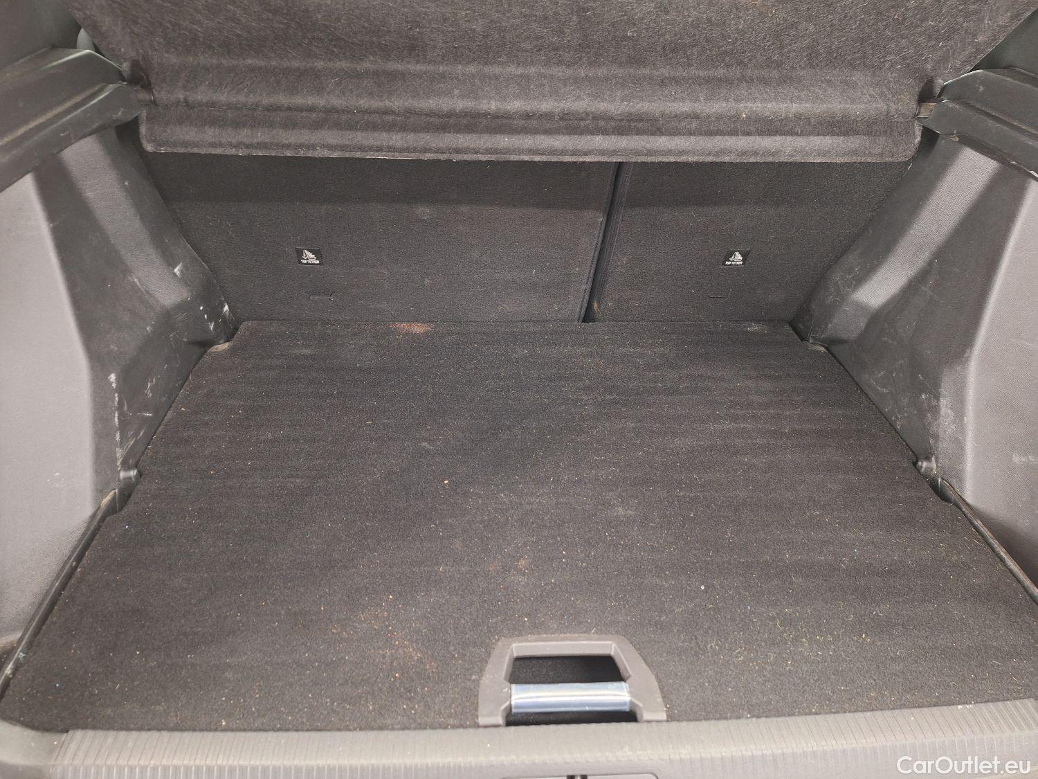  Peugeot  2008 Peugeot,  '19, Peugeot  1.5 BlueHDi 75kW S&S Allure 5d #45