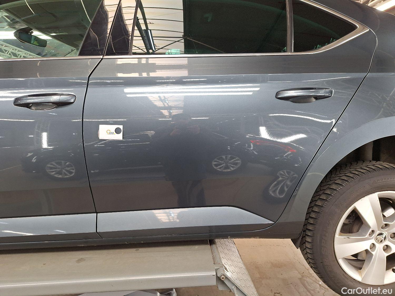  Skoda  Superb Skoda,  FL'19, Skoda  2.0 CRTDI 90kW DSG7 Ambition 5d #33