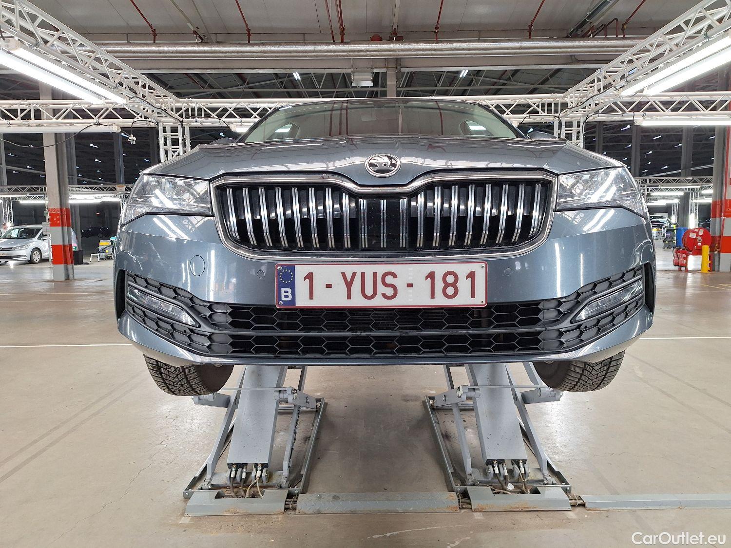  Skoda  Superb Skoda,  FL'19, Skoda  2.0 CRTDI 90kW DSG7 Ambition 5d #1