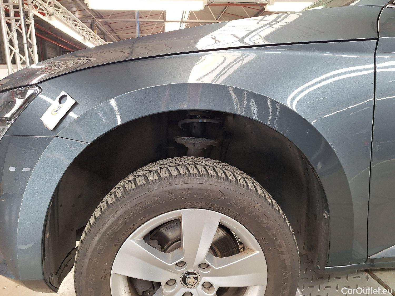  Skoda  Superb Skoda,  FL'19, Skoda  2.0 CRTDI 90kW DSG7 Ambition 5d #35