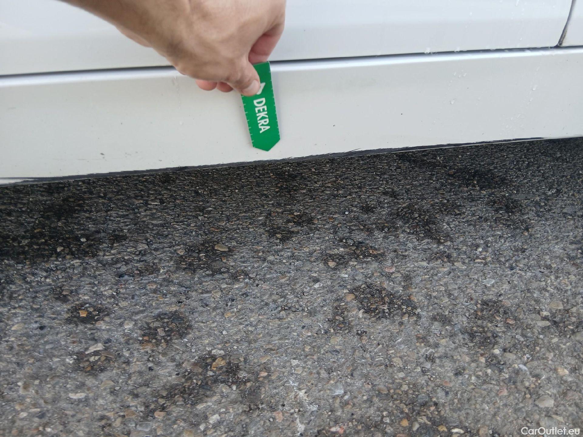  Bmw  Serie 1 BMW  5p 2G berlina con portón 116d #5