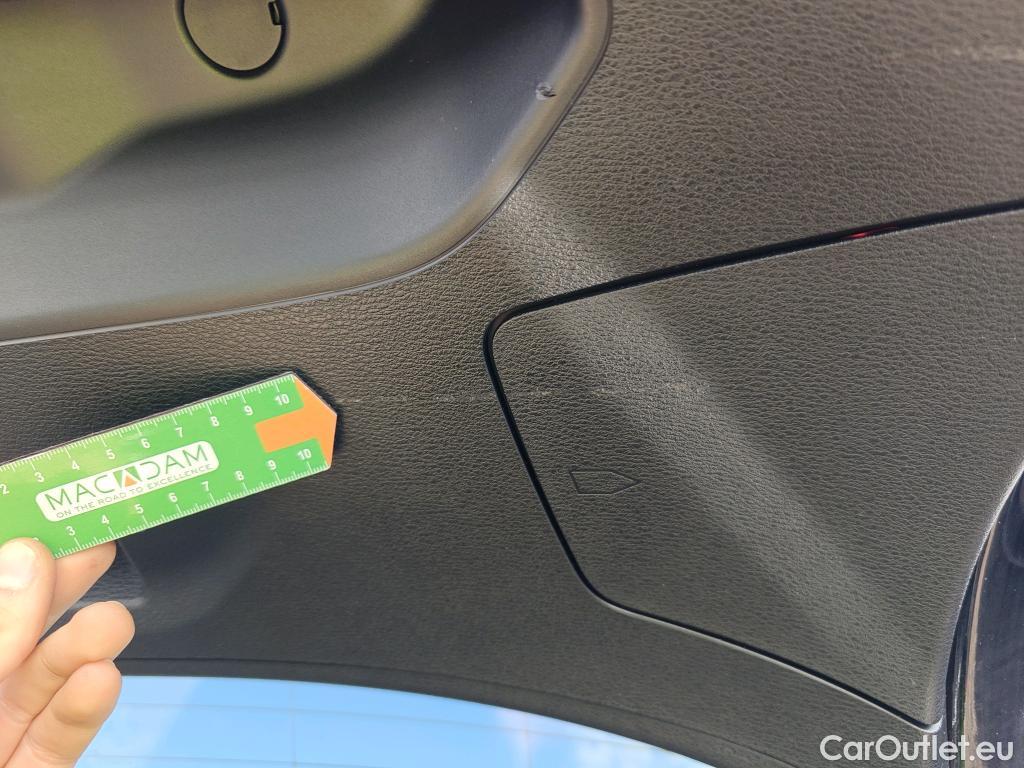  Bmw  X2 BMW  sDrive18i (CX3) #25