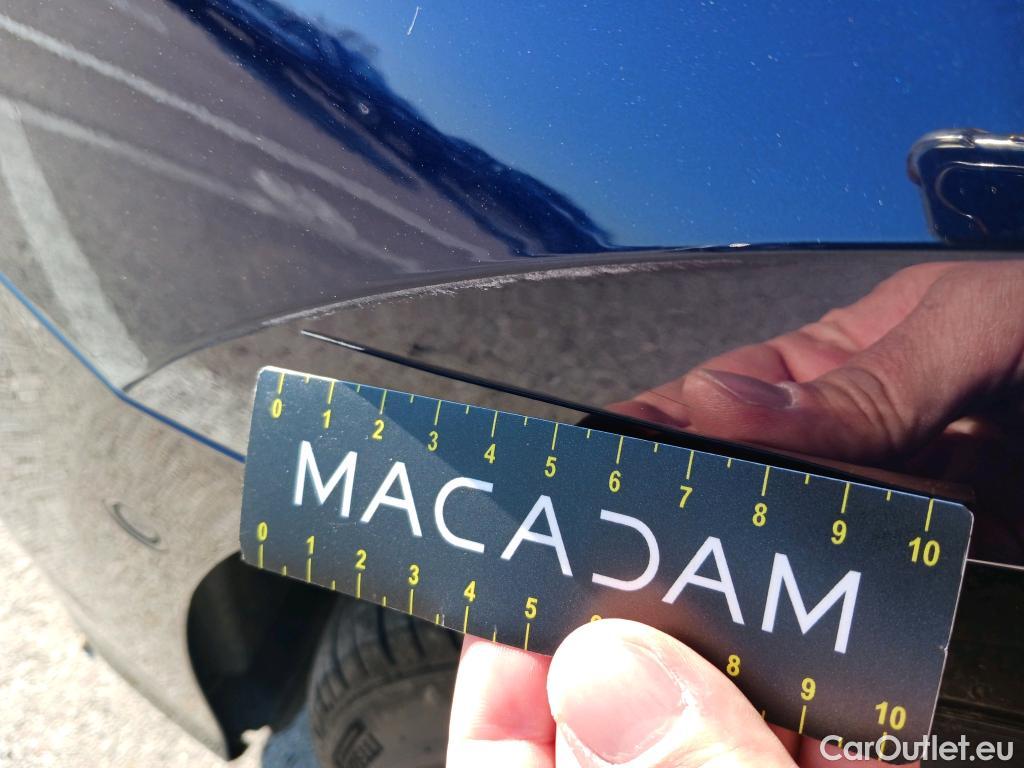  Audi  A3 AUDI  / 2020 / 5P / berlina con portón Sportback S line 35 TDI 110kW S tronic #12