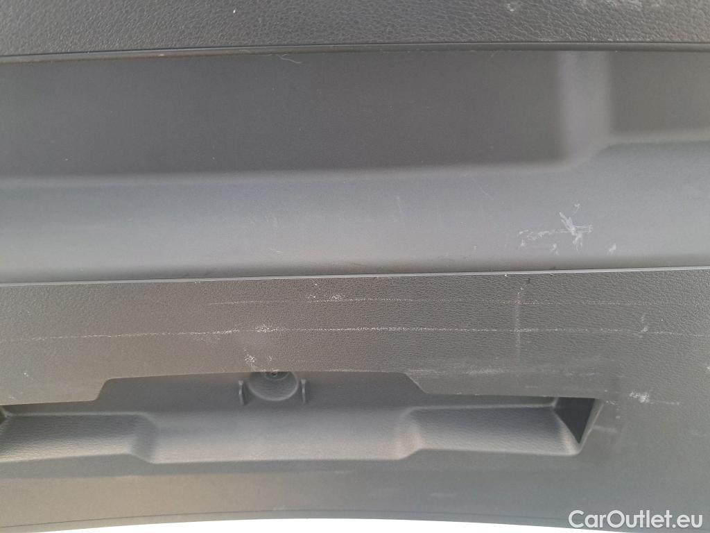  Bmw  X1 BMW  / 2019 / 5P / todoterreno sDrive18dA Business #24