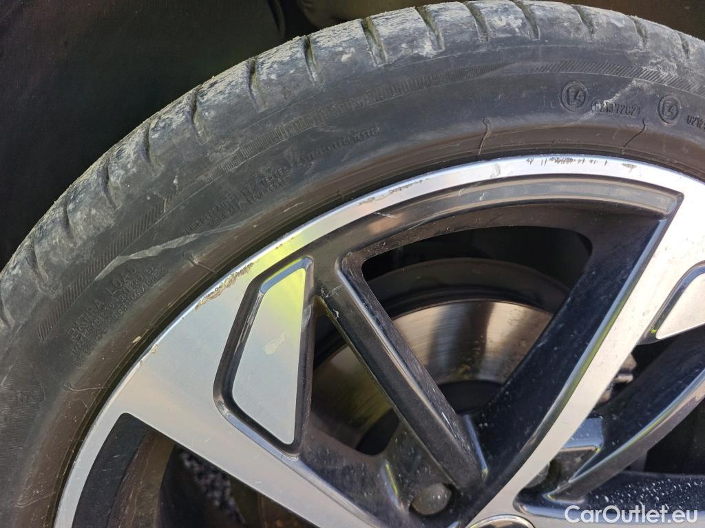  Audi  A3 AUDI  / 2016 / 5P / berlina con portón Sportback ALL-IN edion 30 TDI 85kW(SP) #5