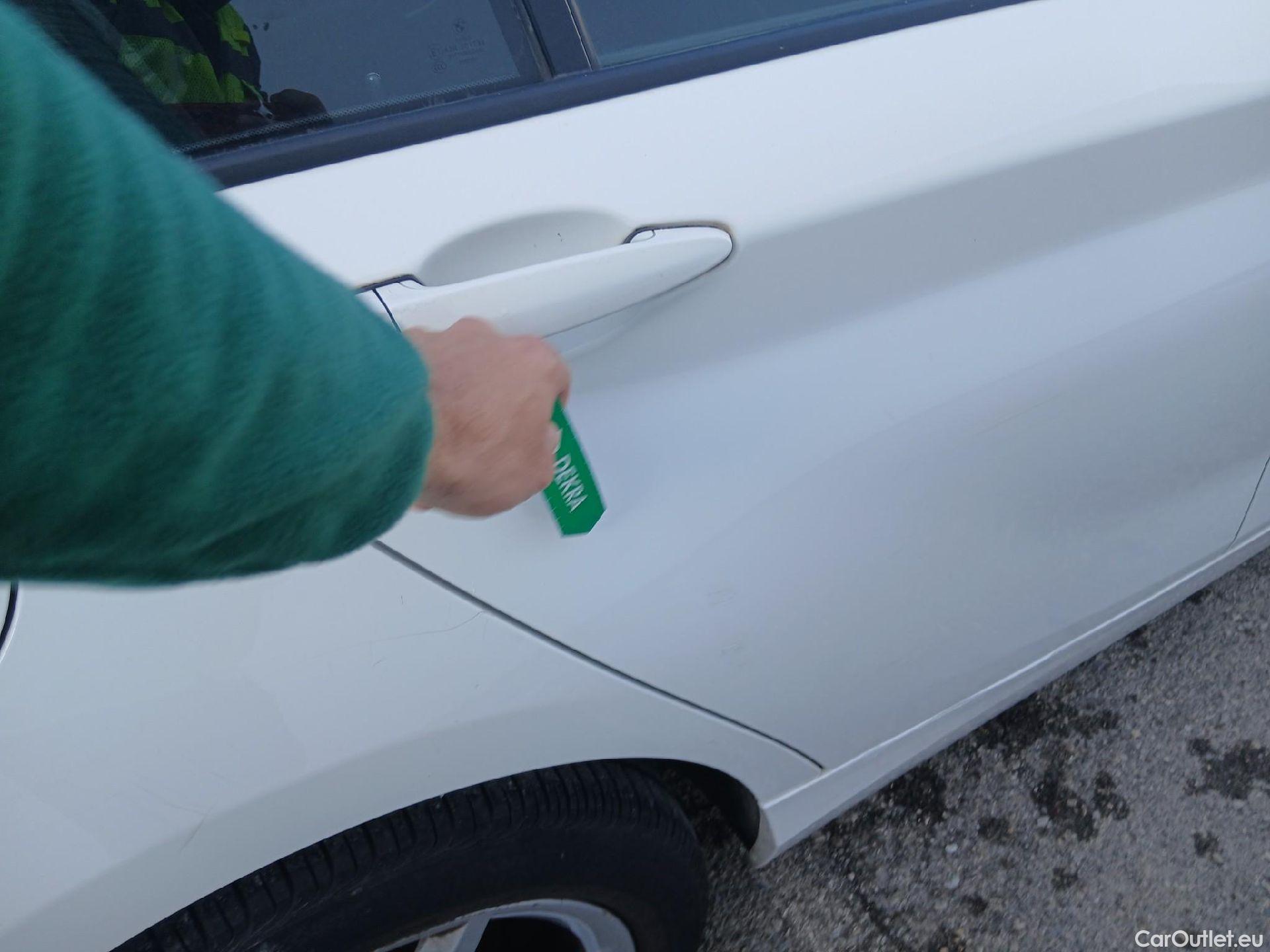  Bmw  Serie 1 BMW  5p 2G berlina con portón 116d #15