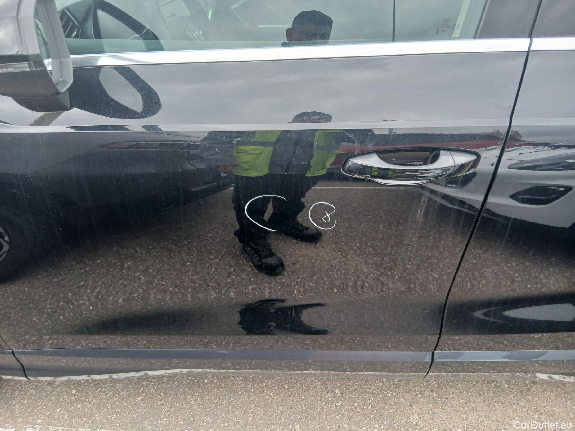  Audi  Q3 AUDI  / 2018 / 5P / todoterreno Advanced 35 TDI 110kW (150CV) #8