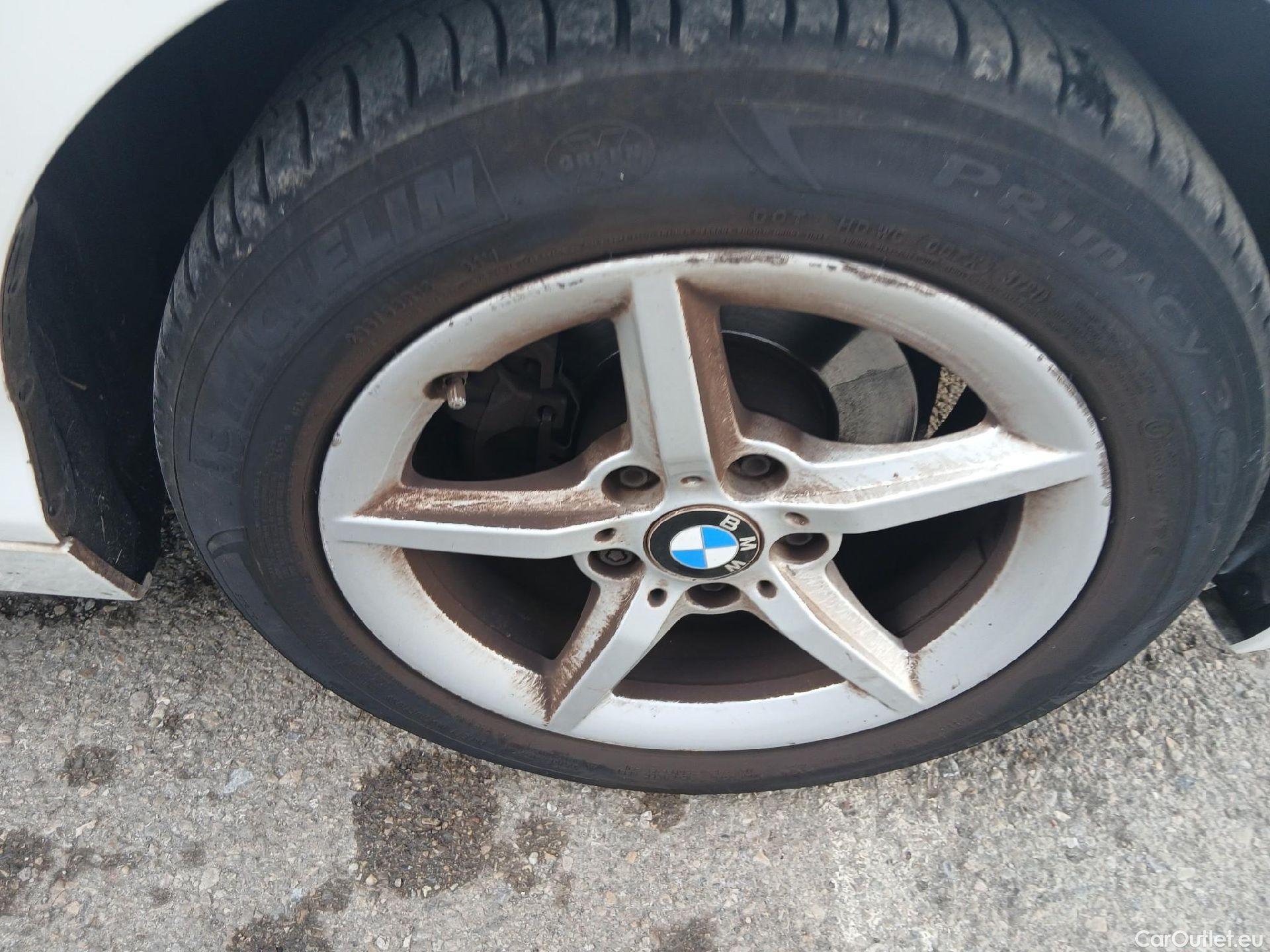  Bmw  Serie 1 BMW  5p 2G berlina con portón 116d #22