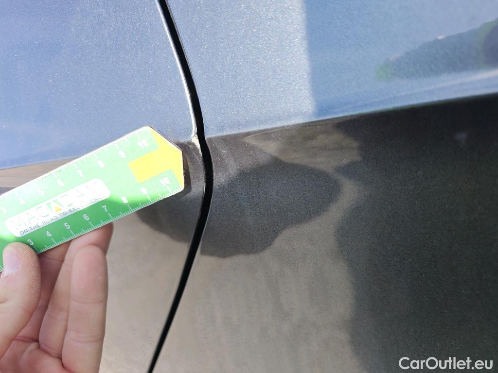  Audi  A3 AUDI  / 2016 / 5P / berlina con portón Sportback ALL-IN edion 30 TDI 85kW(SP) #38