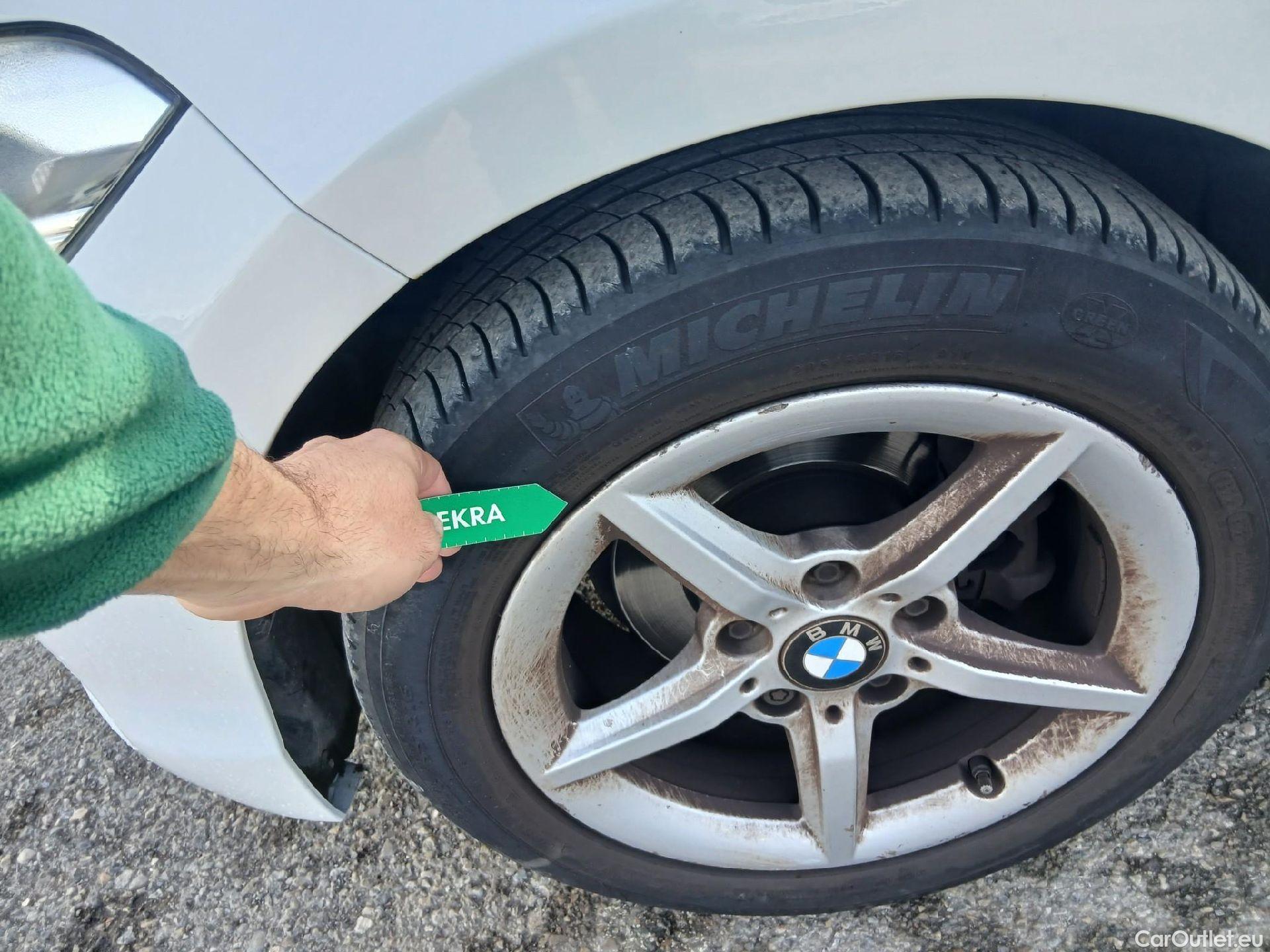  Bmw  Serie 1 BMW  5p 2G berlina con portón 116d #3