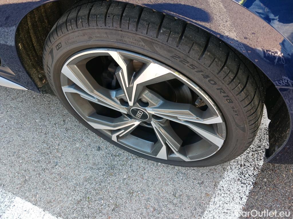  Audi  A3 AUDI  / 2020 / 5P / berlina con portón Sportback S line 35 TDI 110kW S tronic #5