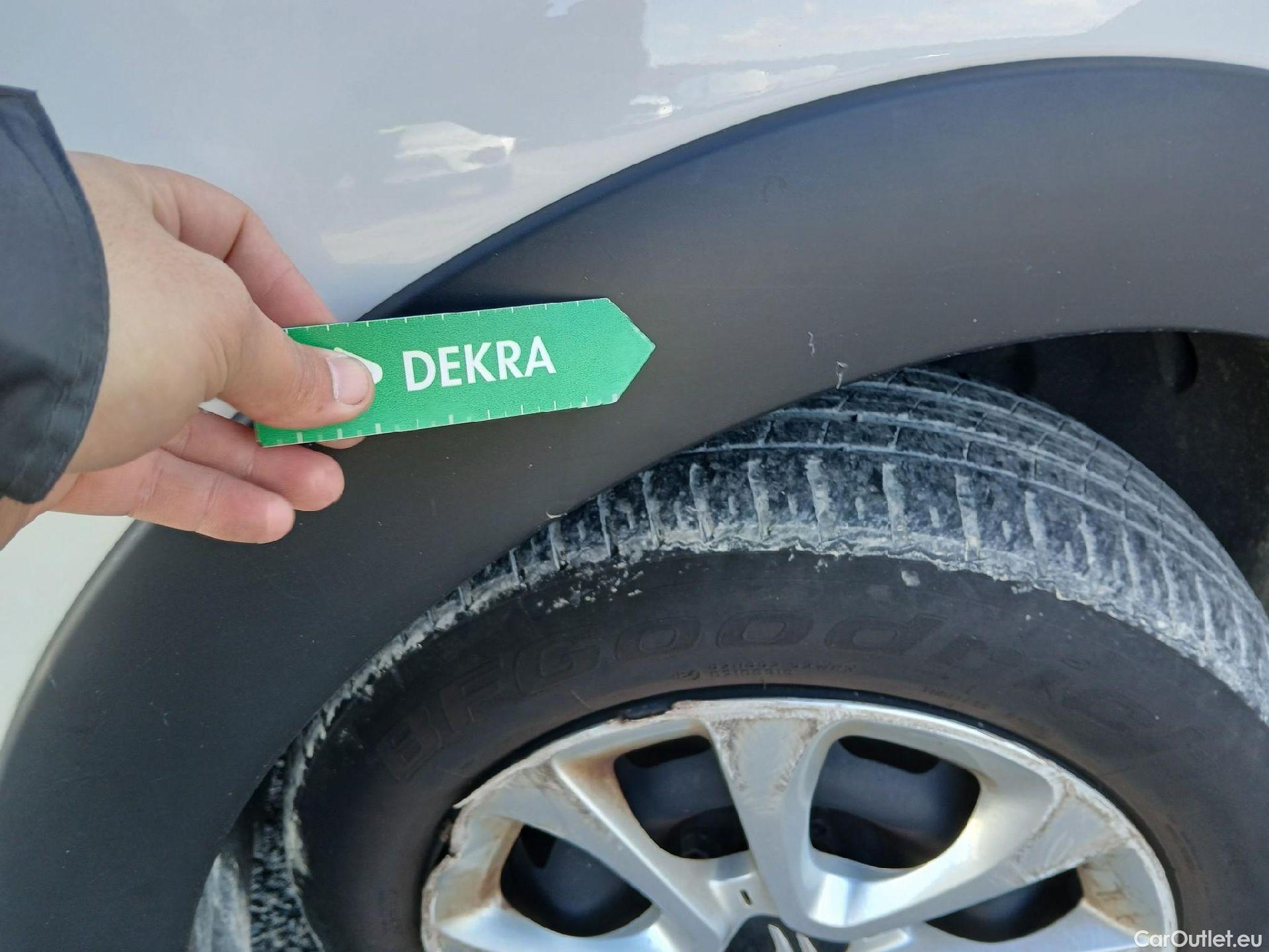  Citroen  C3 CITROEN  / 2020 / 5P / berlina con portón BlueHDi 75KW (100CV) S&S Live Pack #43