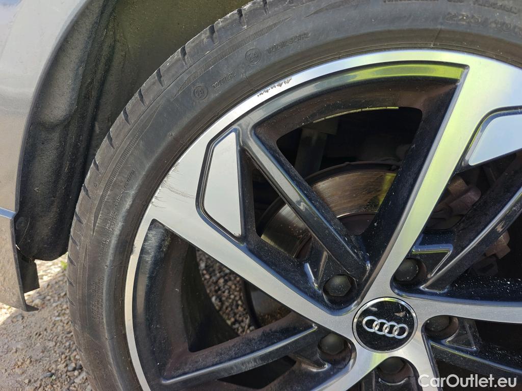  Audi  A3 AUDI  / 2016 / 5P / berlina con portón Sportback ALL-IN edion 30 TDI 85kW(SP) #7