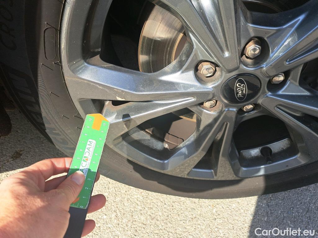  Ford  Kuga FORD  / 2019 / 5P / todoterreno ST-Line X 1.5 EcoBoost 110kW (150CV) #34