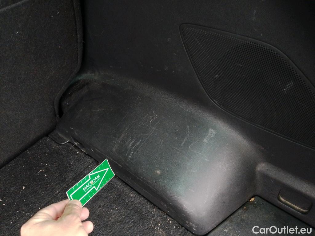  Hyundai  Tucson HYUNDAI  / 2018 / 5P / todoterreno 1.6 CRDI 85kW (116CV) 48V Tecno 4X2 #18