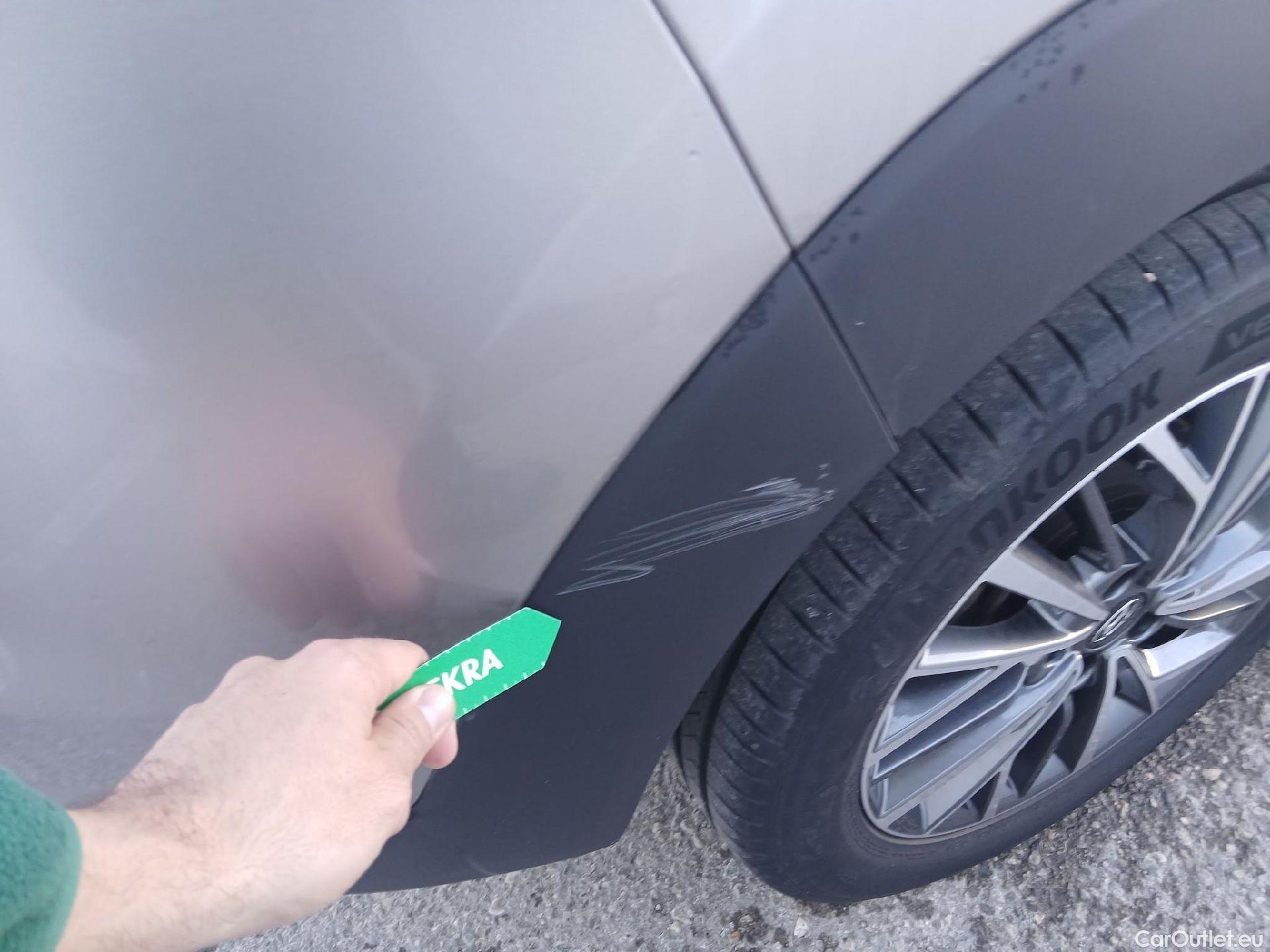  Hyundai  Tucson HYUNDAI  / 2018 / 5P / todoterreno 1.6 CRDi 85kW (116CV) Tecno 4x2 #3