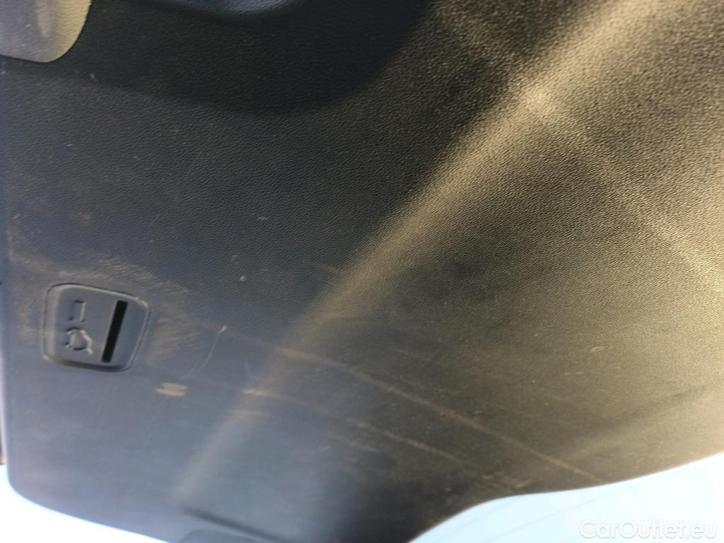  Hyundai  Tucson HYUNDAI  / 2020 / 5P / todoterreno 1.6 CRDI 100kW (136CV) 48V Tecno 2C #24