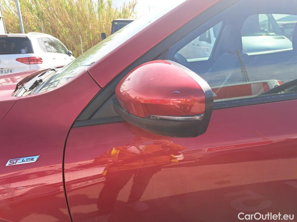  Ford  Kuga FORD  / 2019 / 5P / todoterreno ST-Line X 1.5 EcoBoost 110kW (150CV) #20