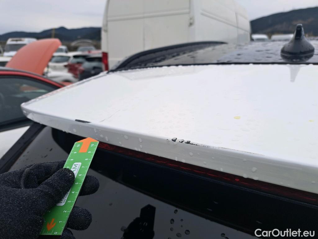  Hyundai  Tucson HYUNDAI  / 2020 / 5P / todoterreno 1.6 TGDI PHEV 195kW Tecno Sky Auto 4x4 #42