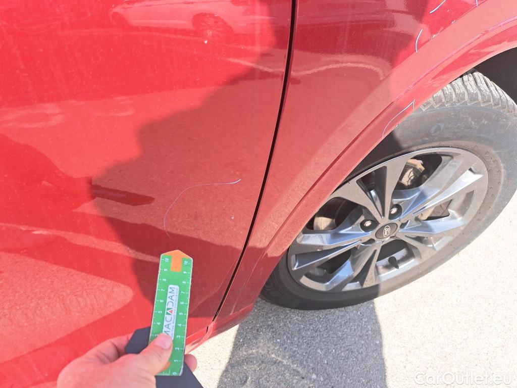  Ford  Kuga FORD  / 2019 / 5P / todoterreno ST-Line X 1.5 EcoBoost 110kW (150CV) #9