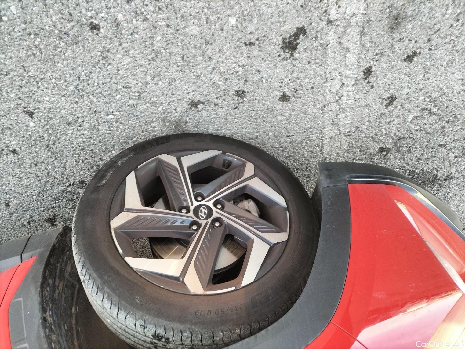  Hyundai  Tucson HYUNDAI  / 2020 / 5P / todoterreno 1.6 TGDI 169kW HEV Tecno Auto 2C #5