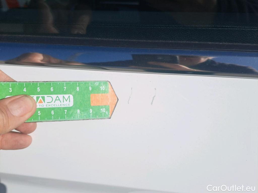  Opel  Corsa OPEL  1.2T XHL 74kW (100CV) Elegance #10