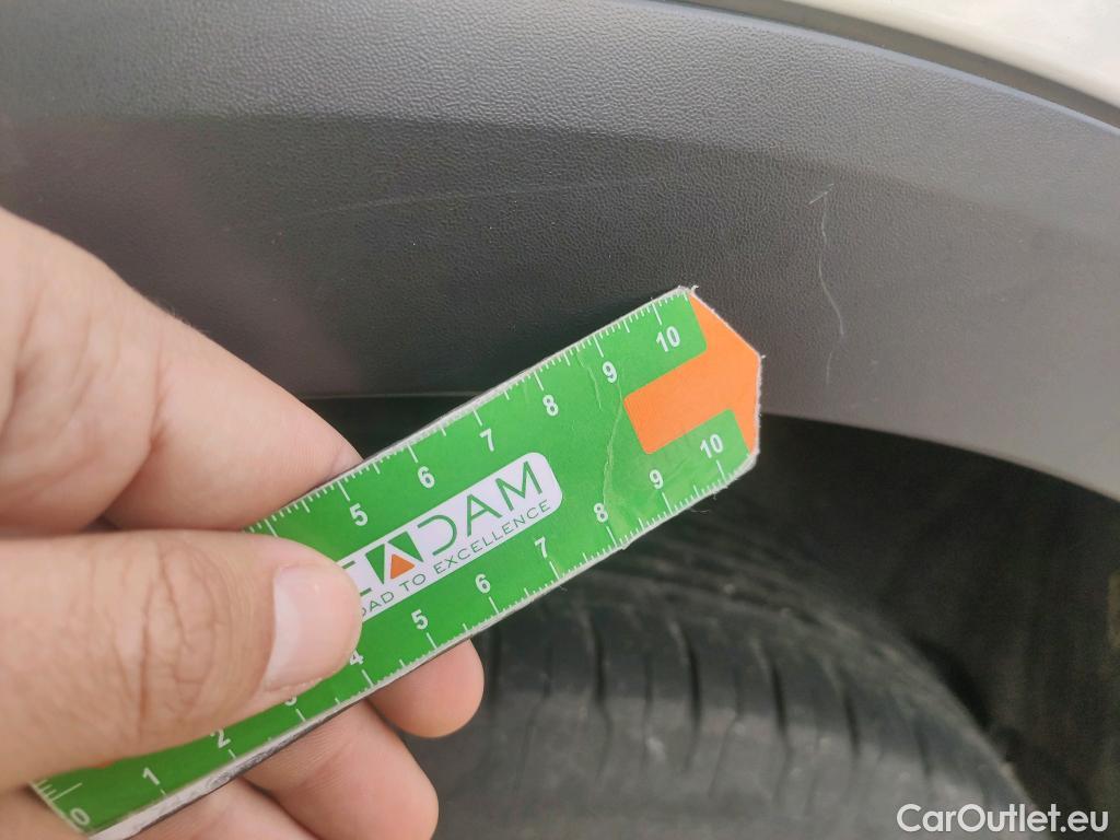  Nissan  Qashqai NISSAN  / 2021 / 5P / todoterreno DIG-T 116kW (158CV) mHEV Xtronic Acenta (AC2) #23