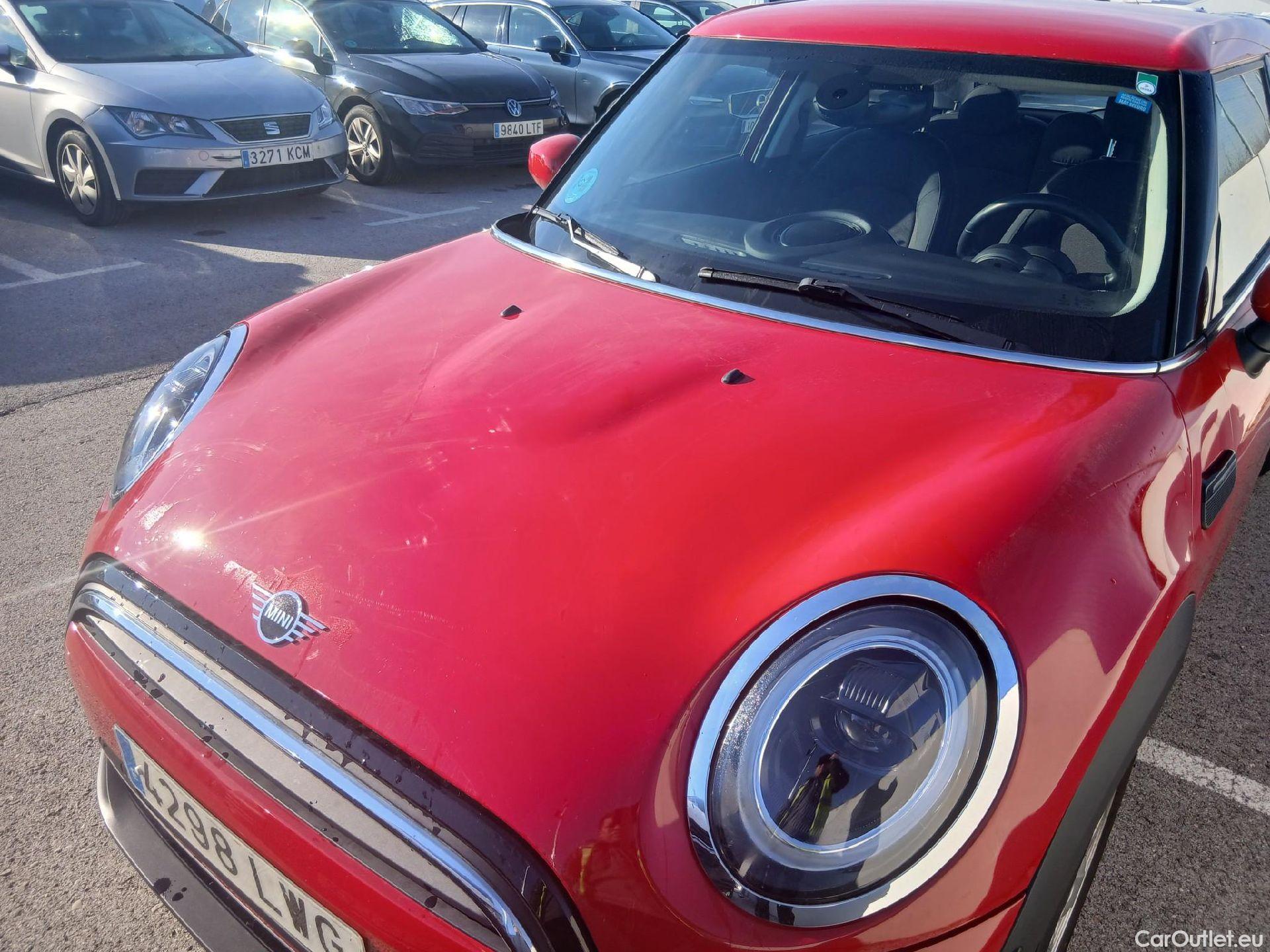  Mini  Cooper MINI MINI / 2021 / 5P / berlina con portón ONE 5 PUERTAS #4