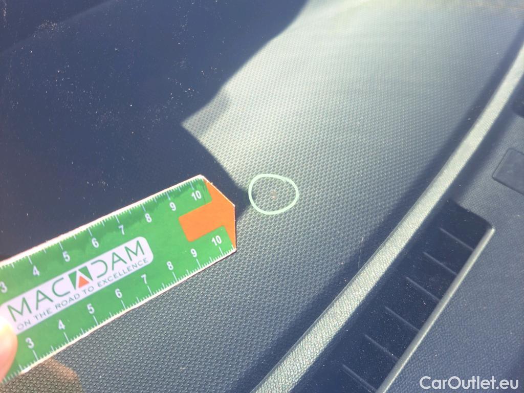  Opel  Corsa OPEL  1.2T XHL 74kW (100CV) Elegance #2