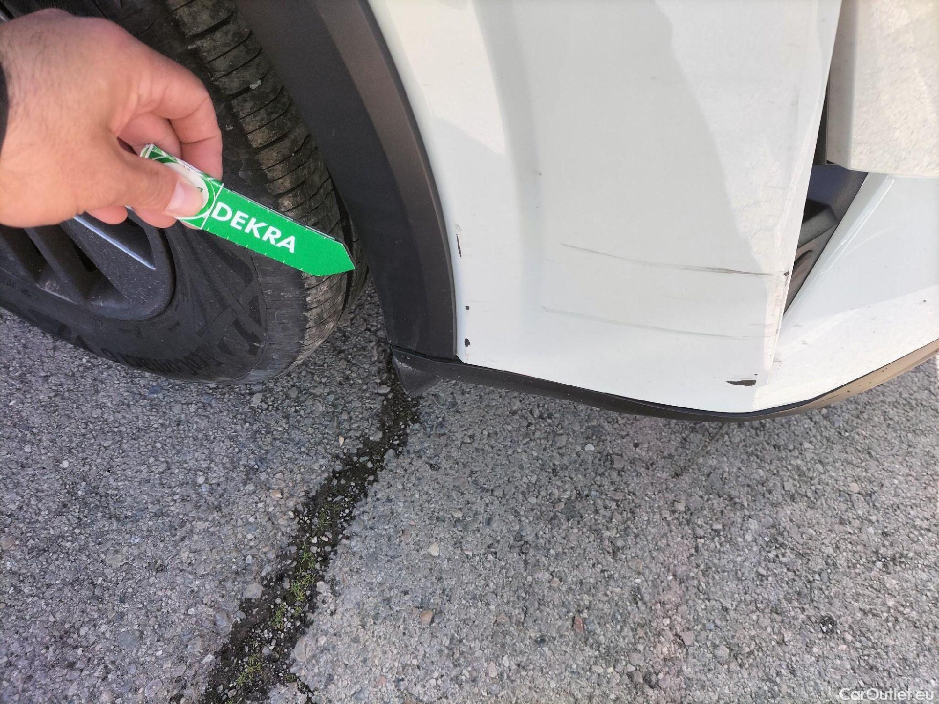  Nissan  Qashqai NISSAN  / 2021 / 5P / todoterreno DIG-T 103kW (140CV) mHEV 4x2 Acenta #3