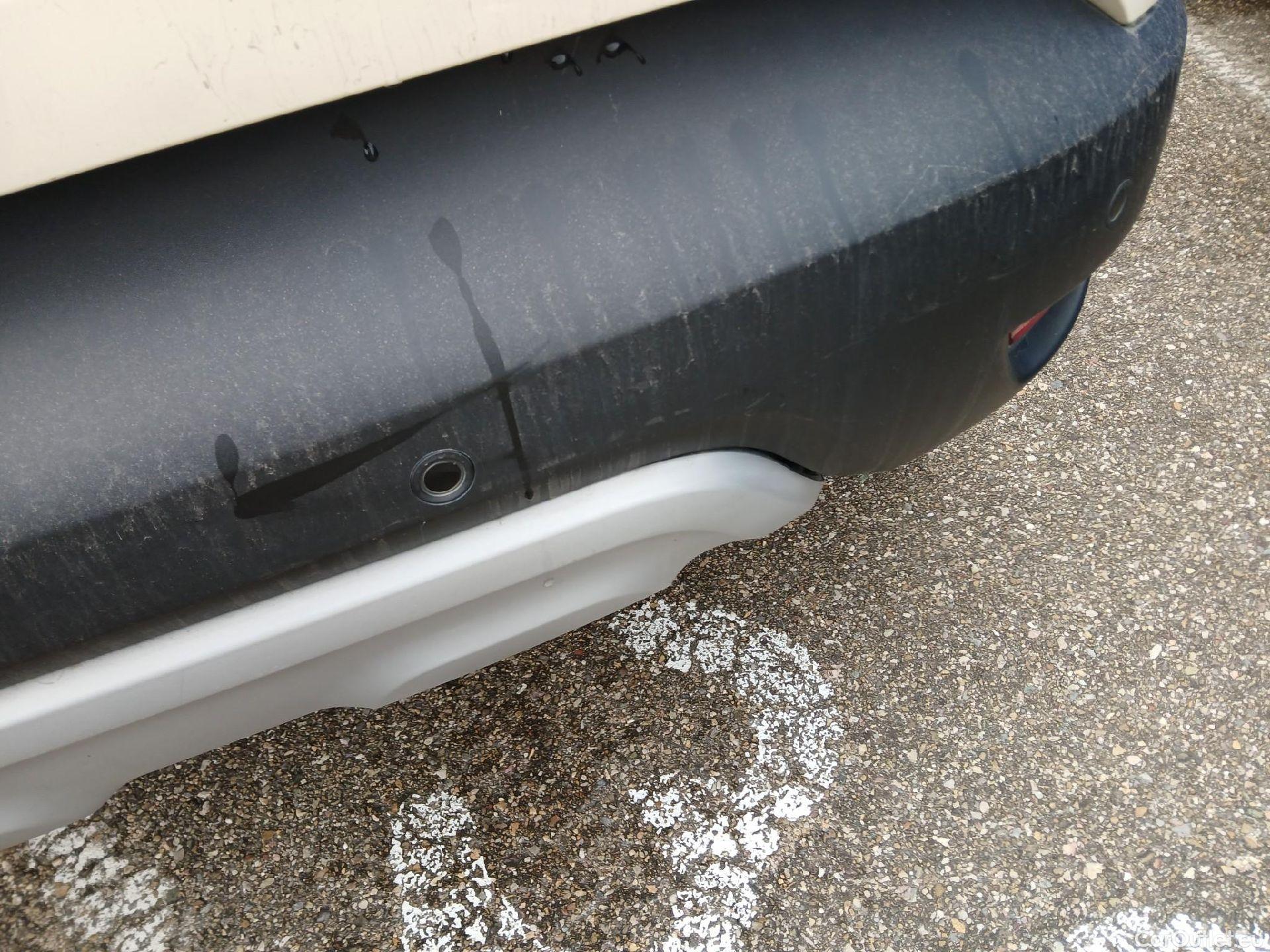  Renault  Captur RENAULT  / 2017 / 5P / crossover Zen TCe 66kW (90CV) -18 (CX) #2