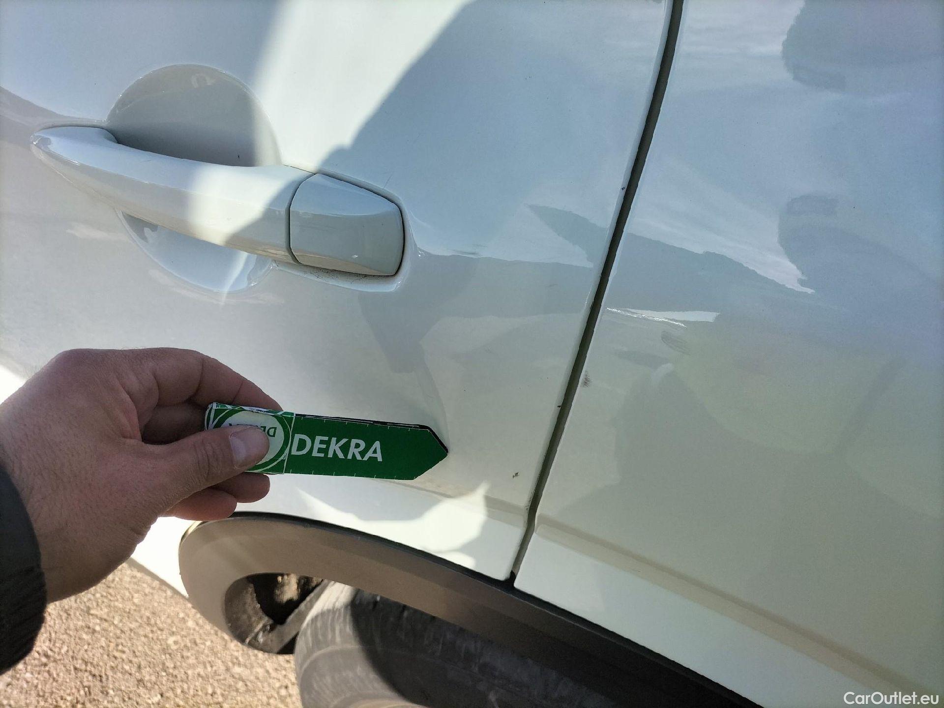  Nissan  Qashqai NISSAN  / 2021 / 5P / todoterreno DIG-T 103kW (140CV) mHEV 4x2 Acenta #21