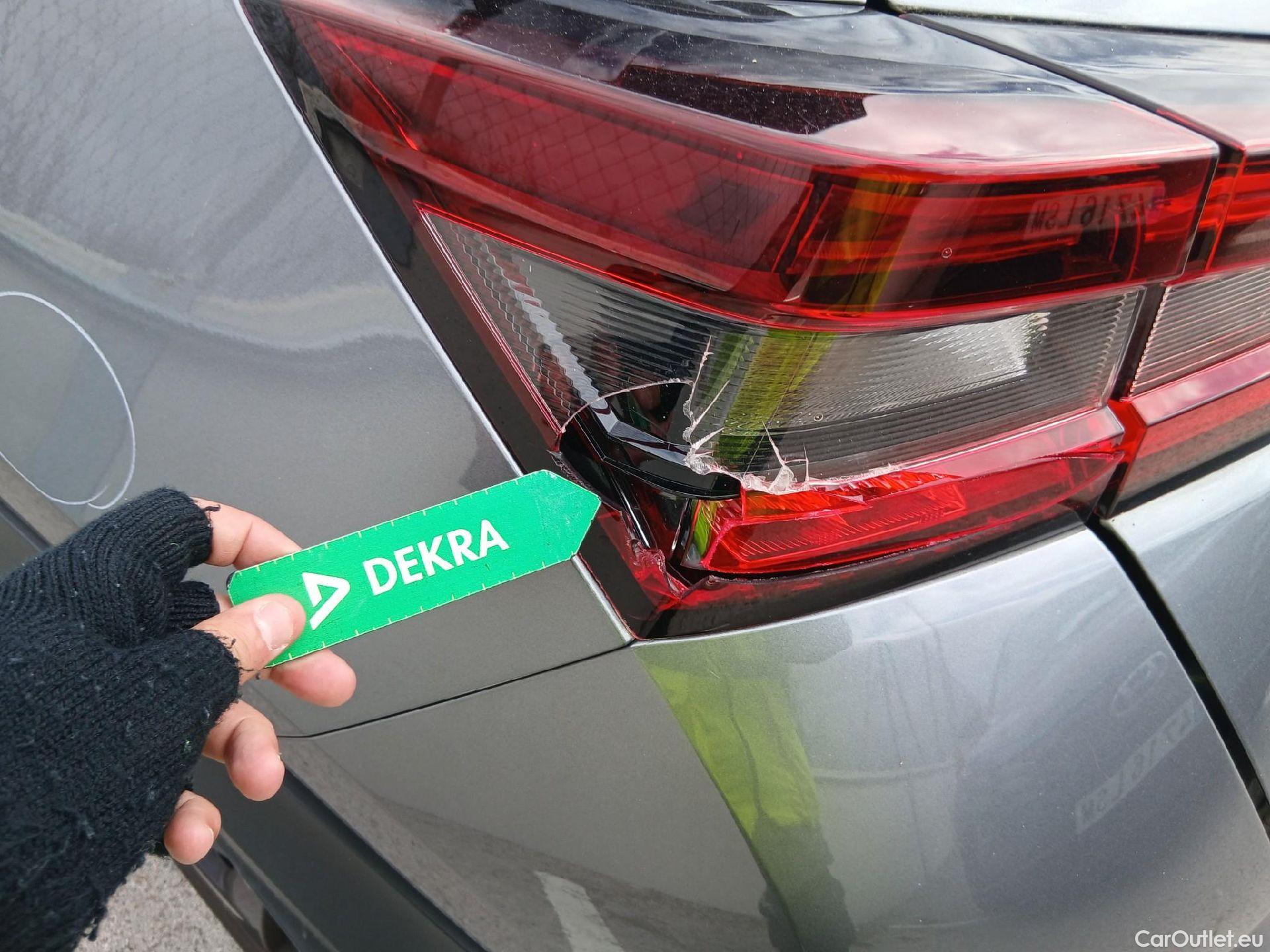  Nissan  Juke NISSAN  / 2019 / 5P / crossover DIG-T 84 kW (114 CV) DCT 7 V N-Connecta #34