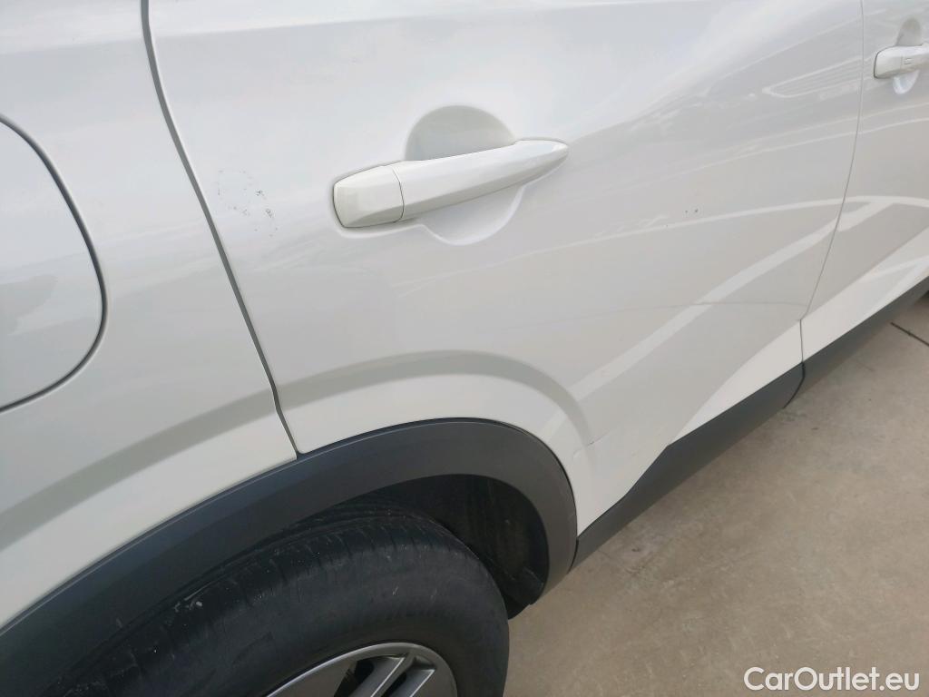  Nissan  Qashqai NISSAN  / 2021 / 5P / todoterreno DIG-T 116kW (158CV) mHEV Xtronic Acenta (AC2) #1