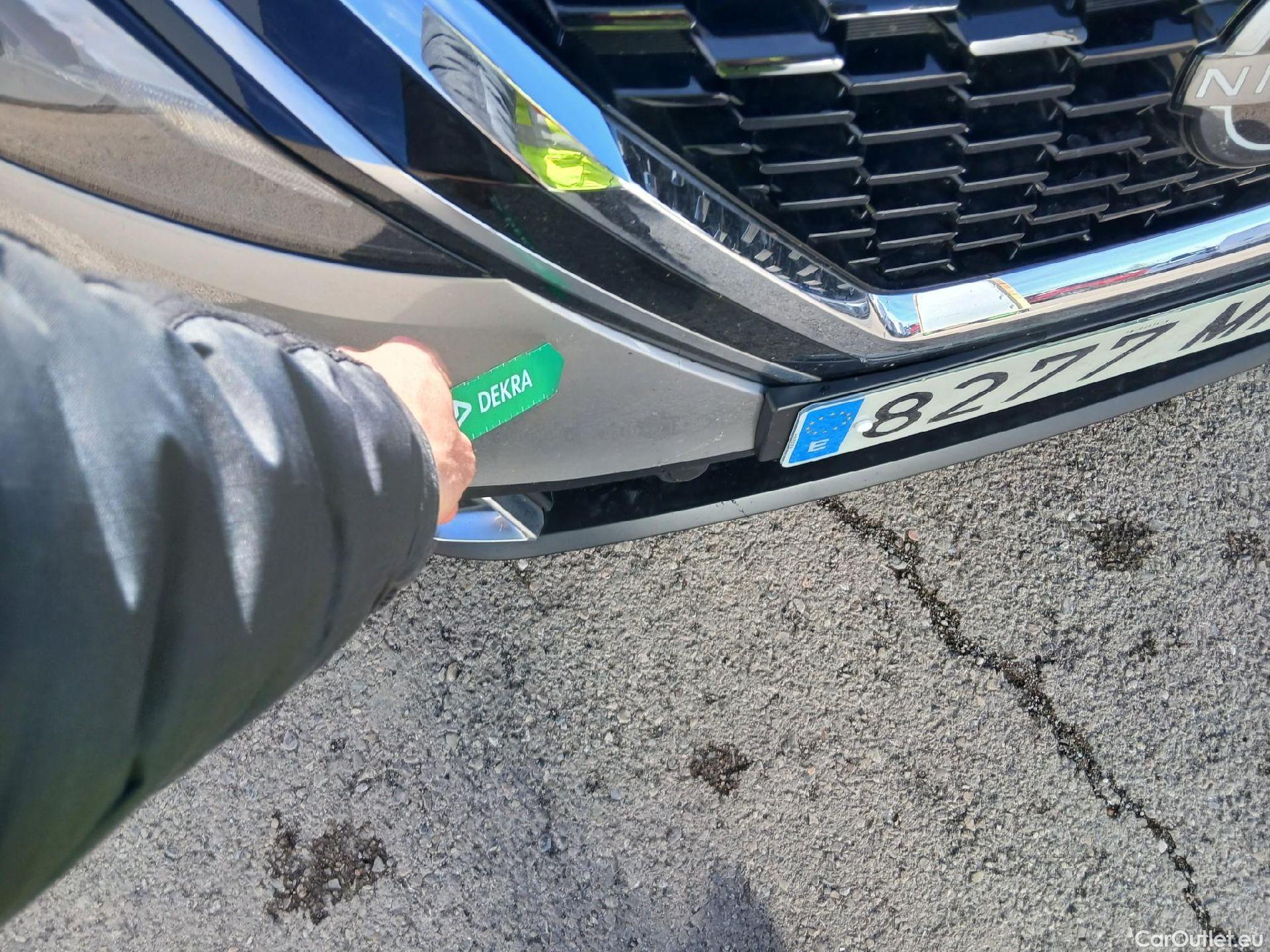  Nissan  Qashqai NISSAN  / 2021 / 5P / todoterreno DIG-T 116kW (158CV) mHEV Xtronic Acenta (AC8) #2